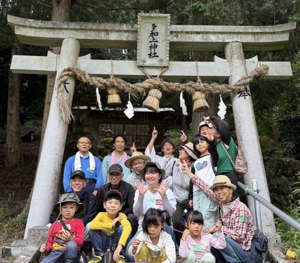 伝統の巨大しめ縄を守る！「北のしめ縄クラブ」第2弾〜鳥居に奉納する大しめ縄づくり編〜